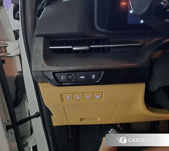 Kia Carnival 4th generation 2022 Белый из Кореи, фото 2