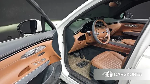 Genesis GV70 2022 Белый из Кореи, фото 2