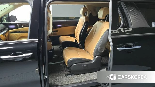 Kia Carnival 4th generation 2022 Черный из Кореи, фото 2