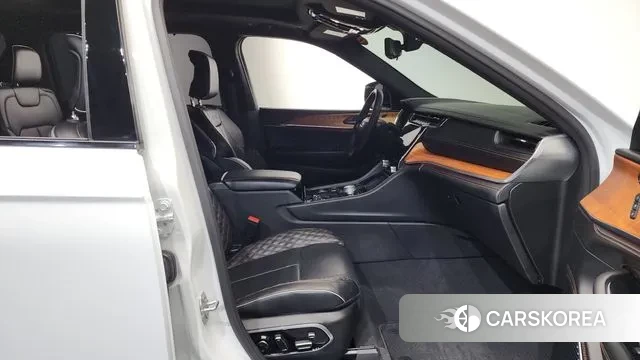 Jeep Grand Cherokee (WL) 2021 Белый из Кореи, фото 2