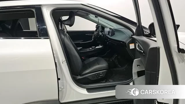 Kia EV6 2022 Белый из Кореи, фото 2