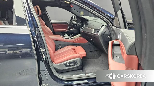 BMW X6 (G06) 2021 Черный из Кореи, фото 2