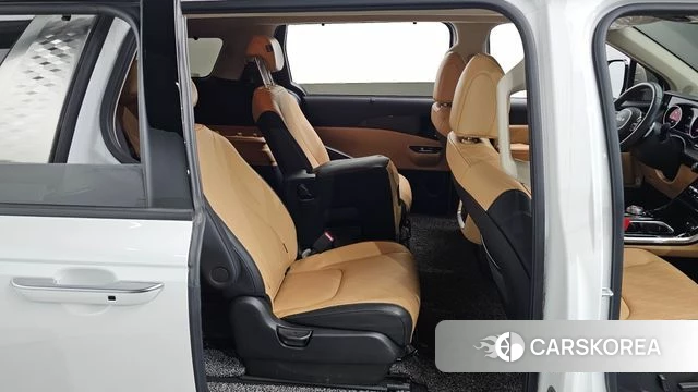 Kia Carnival 4th generation 2022 Белый из Кореи, фото 2
