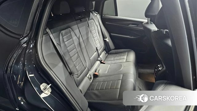 BMW X4 (G02) 2025 Черный из Кореи, фото 2