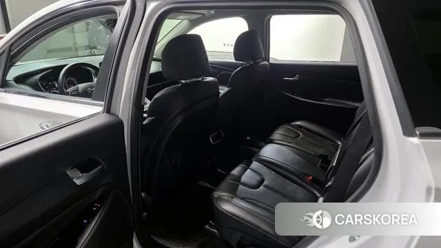 Hyundai The New Santa Fe 2021 Белый из Кореи, фото 2