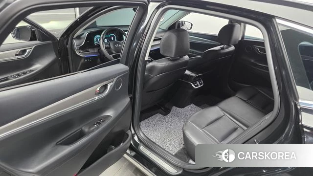 Hyundai The New Grandeur IG Hybrid 2022 Черный из Кореи, фото 2