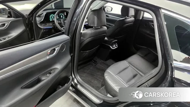Hyundai The New Grandeur IG Hybrid 2021 Черный из Кореи, фото 2
