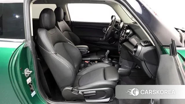 Mini Cooper 2020 Зеленый из Кореи, фото 2