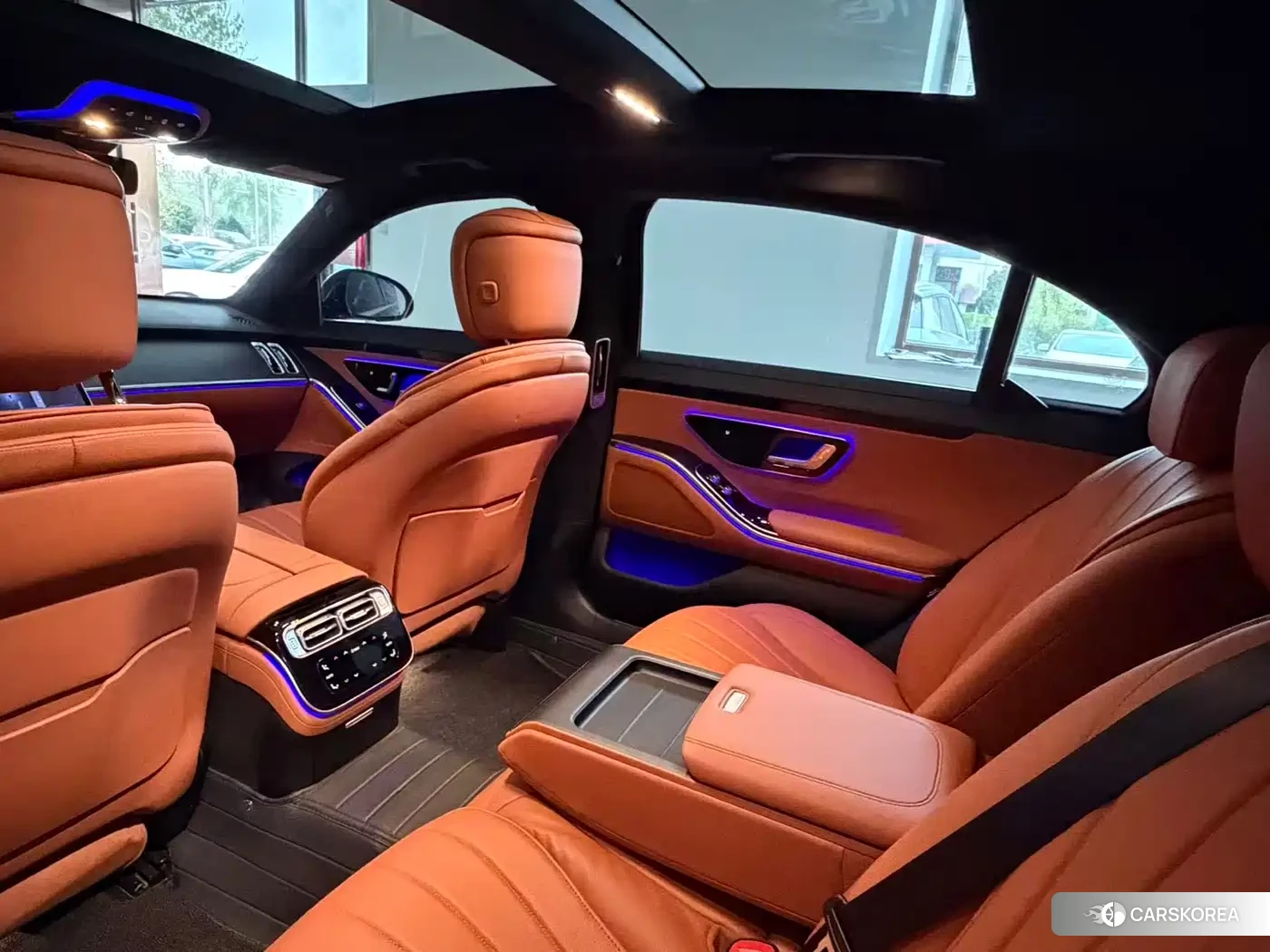 Mercedes-Benz S-class 2025 Черный из Китая, фото 2