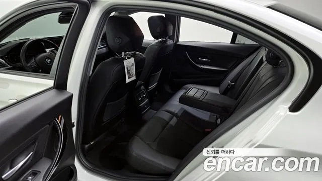 BMW 3 Series (F30) id 2907924 из Кореи 2