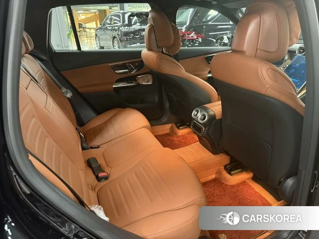 Mercedes-Benz GLC 2026 Черный из Китая, фото 2