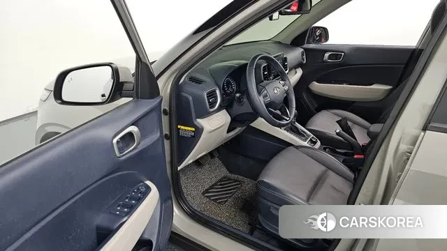 Hyundai Venue 2019 Серебристо-серый из Кореи, фото 2