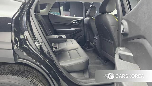 Chevrolet (GM Daewoo) Trax Crossover 2024 Черный из Кореи, фото 2