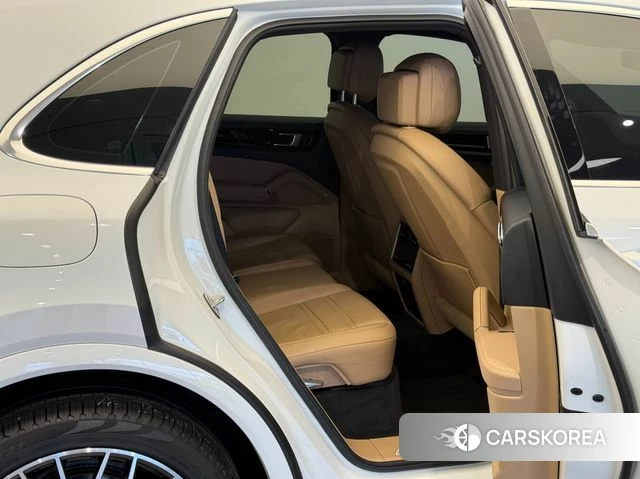 Porsche Cayenne (PO536) 2019 Белый из Кореи, фото 2
