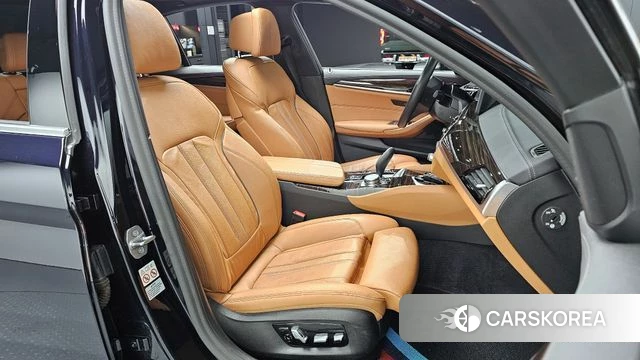BMW 5 Series (G30) 2021 Синий из Кореи, фото 2