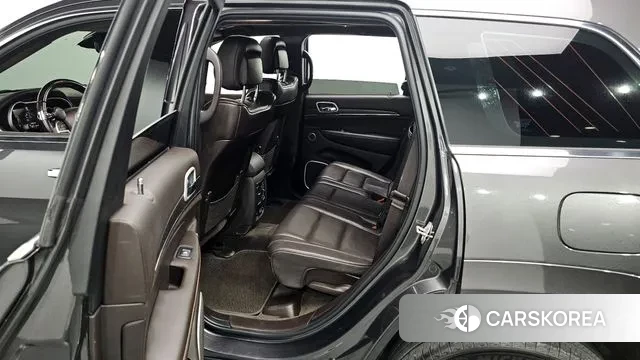 Jeep Grand Cherokee id 3215215 из Кореи 2