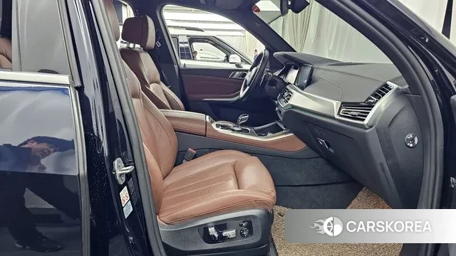 BMW X5 (G05) 2022 Черный из Кореи, фото 2