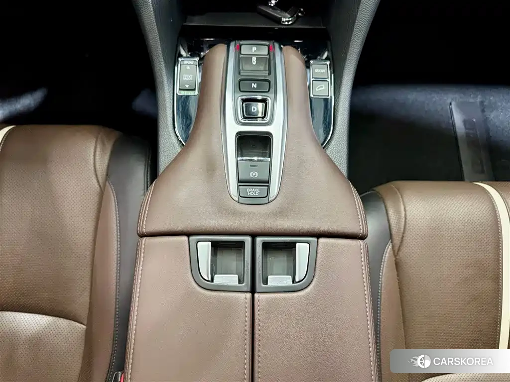Honda UR-V 2024 Белый из Китая, фото 2