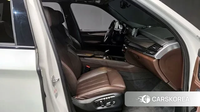 BMW X5 (G05) 2018 Белый из Кореи, фото 2