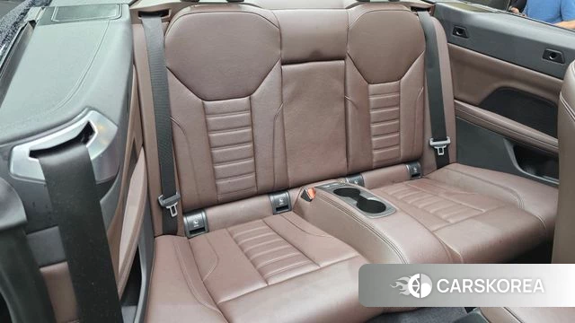 BMW 4 Series (G22) 2023 Черный из Кореи, фото 2