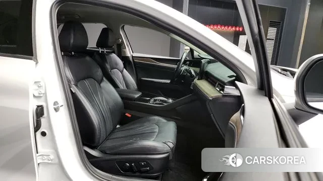 Kia K5 3rd generation 2020 Белый из Кореи, фото 2