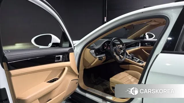 Porsche Panamera (971) 2018 Белый из Кореи, фото 2