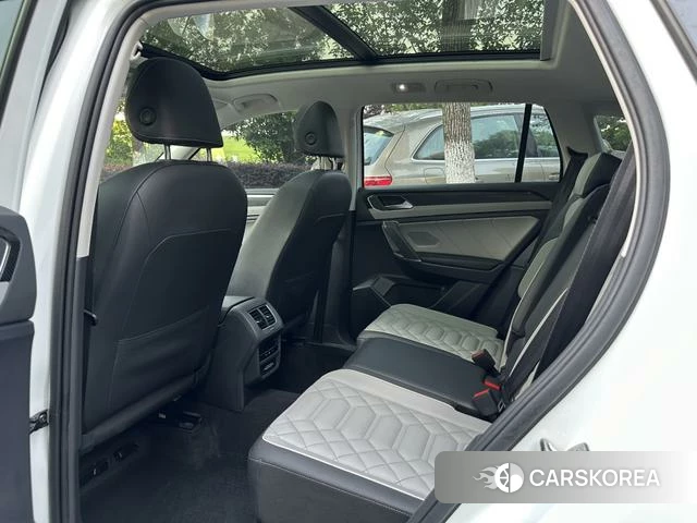 Volkswagen Tanyue 2024 Белый из Китая, фото 2