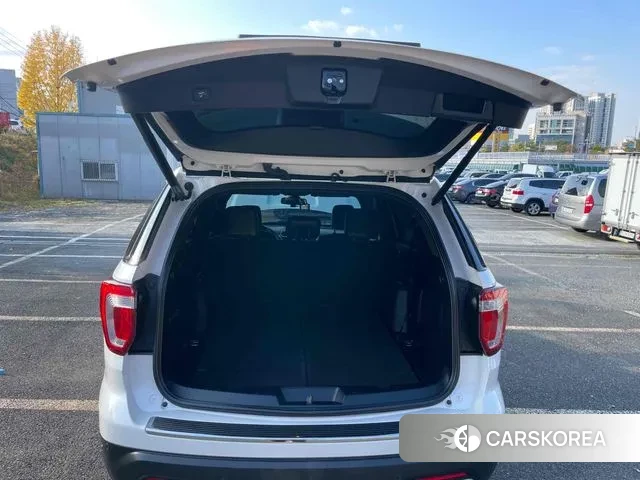 Ford Explorer 2018 Белый из Кореи, фото 2