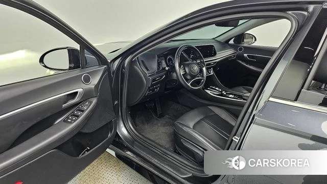 Hyundai Sonata (DN8) 2022 Серый из Кореи, фото 2