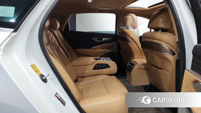 Kia The New K9 2nd generation 2022 Белый из Кореи, фото 2