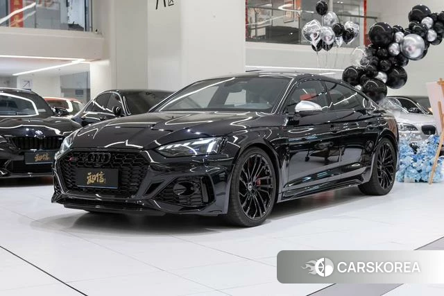Audi RS 5 2023 Черный из Китая, фото 2