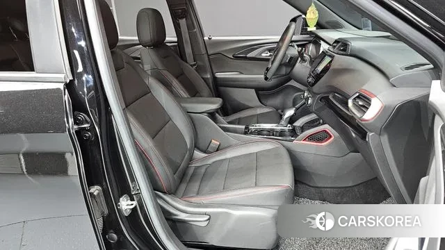 Chevrolet (GM Daewoo) Trailblazer 2021 Черный из Кореи, фото 2