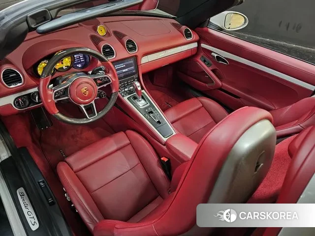 Porsche 718 Boxster 2023 Серебристо-серый из Кореи, фото 2