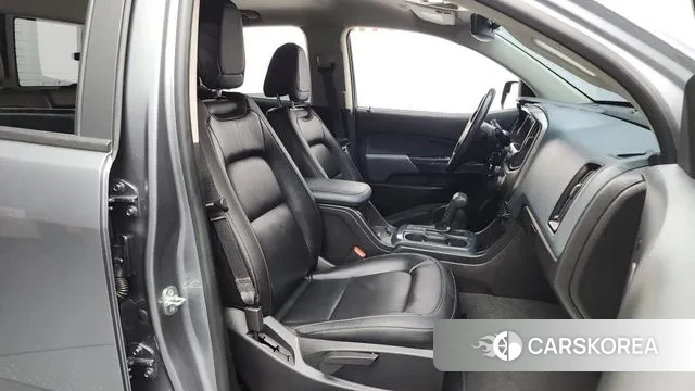 Chevrolet (GM Daewoo) Real New Colorado 2020 Серый из Кореи, фото 2