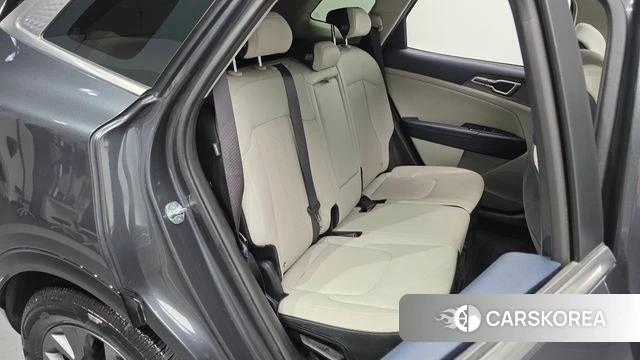 Kia Sportage 5th Generation 2023 Серый из Кореи, фото 2