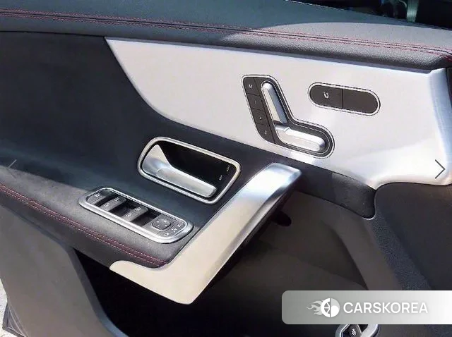 Mercedes-Benz CLA-Class C118 2020 Синий из Кореи, фото 2