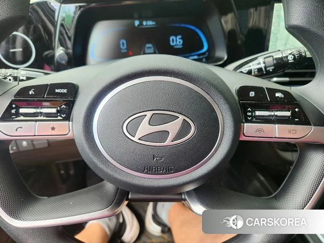 Hyundai The New Avante (CN7) 2024 Серебристо-серый из Кореи, фото 2