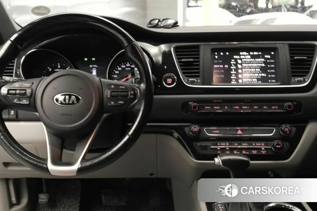 Kia The New Carnival 2019 Черный из Кореи, фото 2