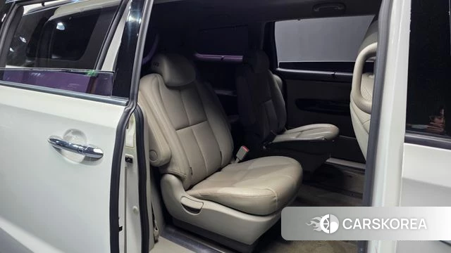 Kia The New Carnival 2019 Белый из Кореи, фото 2