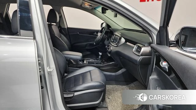 Kia The New Sorento 2019 Серебряный из Кореи, фото 2