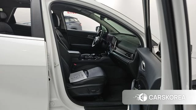 Kia Sportage 5th Generation 2021 Белый из Кореи, фото 2