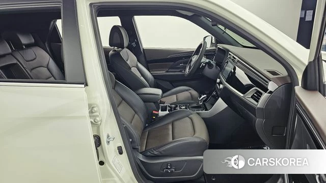 Ssangyong Beautiful Korando 2021 Белый из Кореи, фото 2