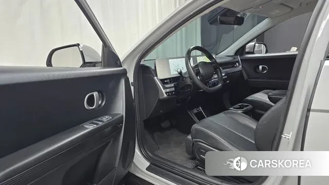 Hyundai Ionic 5 2022 Серебристо-серый из Кореи, фото 2