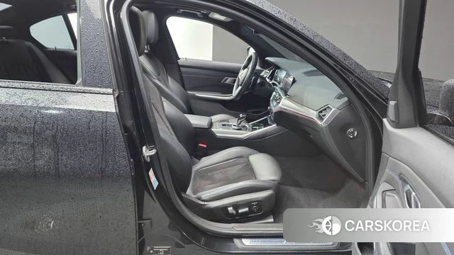 BMW 3 Series (G20) 2021 Черный из Кореи, фото 2