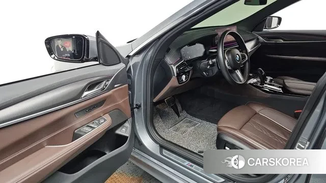 BMW 6 Series GT (G32) 2022 Серый из Кореи, фото 2