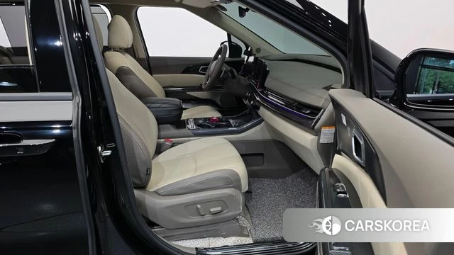 Kia The New Carnival 4th Generation 2024 Черный из Кореи, фото 2