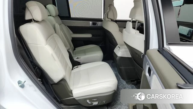 Hyundai Santa Fe (MX5) 2024 Белый из Кореи, фото 2