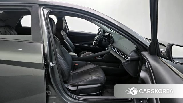 Hyundai The New Avante (CN7) 2023 Серый из Кореи, фото 2
