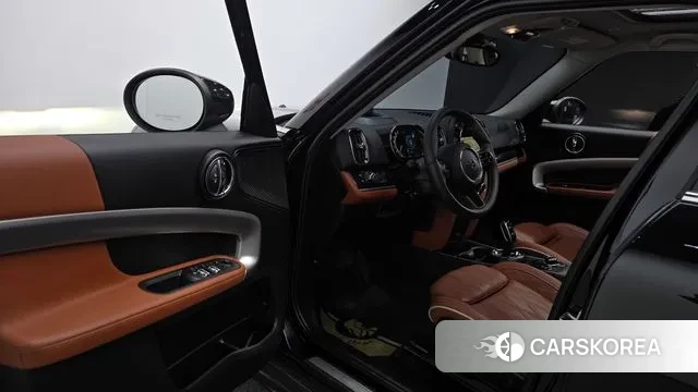 Mini Cooper S Countryman 2023 Черный из Кореи, фото 2