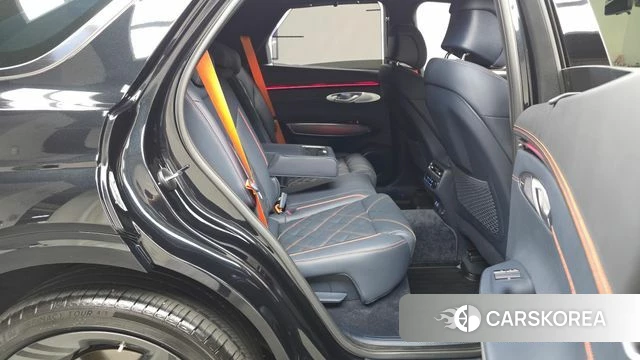 Genesis GV70 2025 Черный из Кореи, фото 2